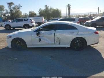 Mercedes CLS C257 2020 Mercedes-Benz CLS 450 2020 3.0 Benzyna 362KM, zdjęcie 2