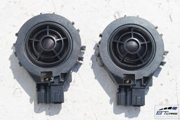 AUDI A3 Q2 GŁOŚNIKI ZESTAW GŁOŚNIKÓW 8V4035411B 8V0035415D 8V0035382D 8V003