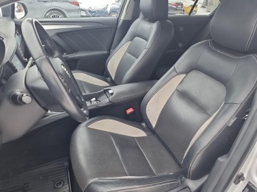 Toyota Avensis III Sedan Facelifting 2015 1.8 Valvematic 147KM 2016 Toyota Avensis III (2009-) Toyota Avensis 1.8 Prem, zdjęcie 13