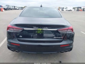 Maserati Quattroporte II 2022 Maserati Quattroporte Modena Q4 2022 3.0l 3.0 Benzyna 424KM, zdjęcie 4