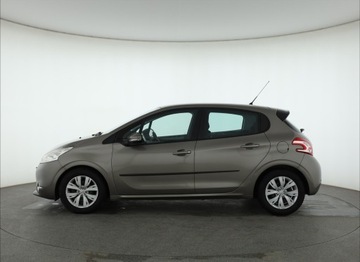 Peugeot 208 I Hatchback 3d 1.2 e-VTi 82KM 2014 Peugeot 208 1.2 PureTech, Salon Polska, zdjęcie 2