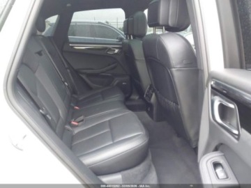 Porsche Macan 2022 Porsche Macan 2022 2.0 Benzyna 261KM, zdjęcie 12