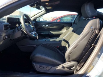 Ford Mustang VI 2025 Ford Mustang 2025 FORD MUSTANG 2.3 Benzyna 315KM, zdjęcie 9