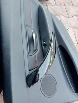 BMW 3 F30 F31 BOK DVEŘE PŘEDNÍ ZADNÍ ČERNÁ KŮŽE