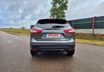 Nissan Qashqai II Crossover 1.2 DIG-T 115KM 2017 Nissan Qashqai Nissan Qashqai 1.2 DIG-T N-Connecta Xtronic EU6 1.2 Benzyna, zdjęcie 2