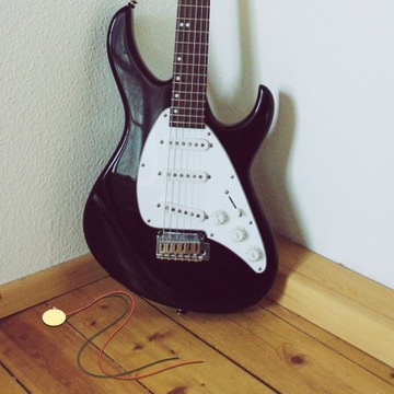 WZMACNIACZE PIEZOELEKTRYCZNE PŁYTY PRZETWORNIKI GITAROWE PRZETWORNIKI BRZĘCZYKOWE MEMBRANY PRZETWORNIKI