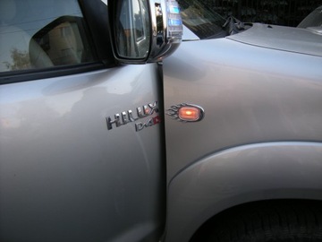 РАМКА ПОВОРОТНИКА TOYOTA HILUX