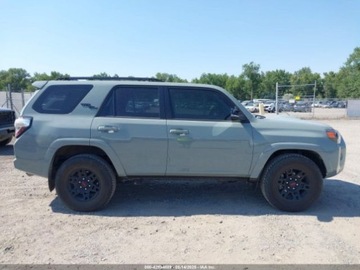 Toyota 2023 Toyota 4-Runner Trd Off Road Premium 2023 4.0l 4.0 Benzyna 270KM, zdjęcie 6