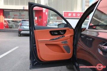 Omoda 2025 Omoda Inny Exeed VX Lanyue C-DM 2025 180 Ultra Long Range Ultra 4WDAuto Pu, zdjęcie 12