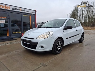 Renault Clio III Grandtour Phase II 1.2 16v 75KM 2011