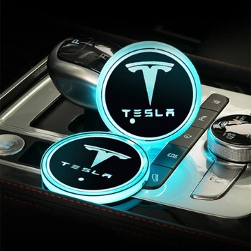 Uchwyt na kubek do modelu Tesla 3 YR LED USB