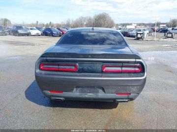 Dodge Challenger III 2022 Dodge Challenger Sxt 2022 3.6 Benzyna 303KM, zdjęcie 4