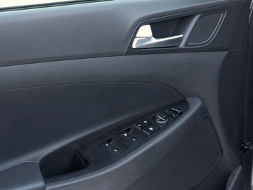 Hyundai Tucson III SUV 1.7 CRDI 115KM 2016 Hyundai Tucson Rezerwacja 1.7 Diesel 116KM, zdjęcie 15
