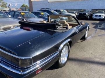 Jaguar 1995 Jaguar XJS 22 1995 4.0 Benzyna 237KM, zdjęcie 4