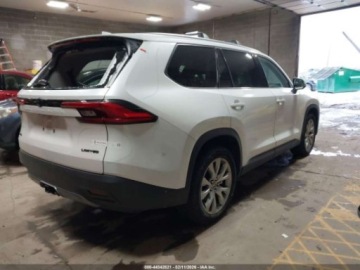 Toyota 2024 Toyota Grand Highlander Limited 2024 2.4 Benzyna 265KM, zdjęcie 5