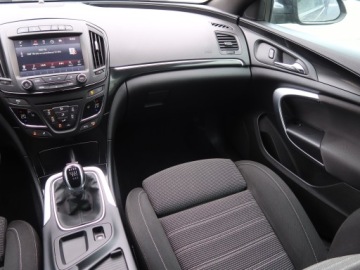 Opel Insignia I Hatchback Facelifting 1.6 Turbo ECOTEC 170KM 2015 Opel Insignia 1.6 Turbo, Salon Polska, Serwis ASO, zdjęcie 7