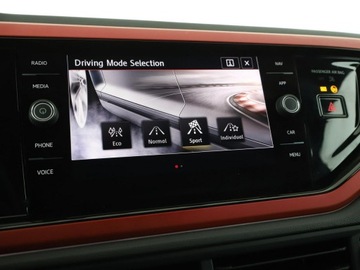 Volkswagen Polo VI GTI 2.0 TSI 200KM 2020 Volkswagen Polo GTI DSG Virtual Navi Czujniki, zdjęcie 24