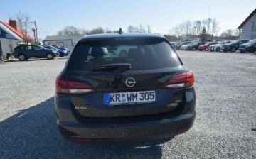 Opel Astra K Sports Tourer 1.6 CDTI 110KM 2016 Opel Astra 1.6D Navi Kamera Grzane Fotele Nowy Rozrzad Sprowadzony 1.6, zdjęcie 11