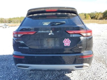 Mitsubishi Outlander III 2023 Mitsubishi Outlander SEL 2023 2.5L 2.5 Benzyna 181KM, zdjęcie 2