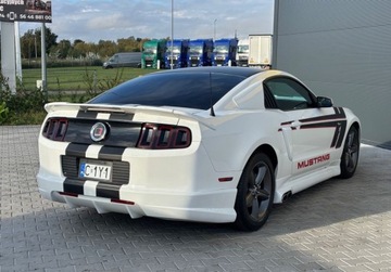Ford Mustang V 2013 Ford Mustang V8 GT Roush Performance Body Kit Piekny stanPrzebieg 5.0, zdjęcie 8