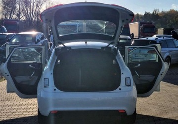 Audi A1 I 2012 Audi a1 1,2 TFSI 90KM 5-drzwi Serwis 1.2 Benzyna 90KM, zdjęcie 16