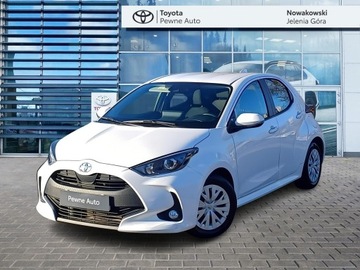 Toyota Yaris IV Hatchback 1.5 Dynamic Force 125KM 2023 Toyota Yaris 1,5-Dual-VVT-iE IV (2020-) 1,5-Dual-V