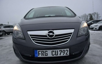 Opel Meriva II Mikrovan 1.4 Turbo ECOTEC 120KM 2011 Opel Meriva 1.4TB 126 TYS KM Klima Grzane Fotele Sprowadzony Oplacony, zdjęcie 7