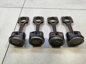 TŁOK KORBOWÓD AUDI A3 8L 1.6 APF