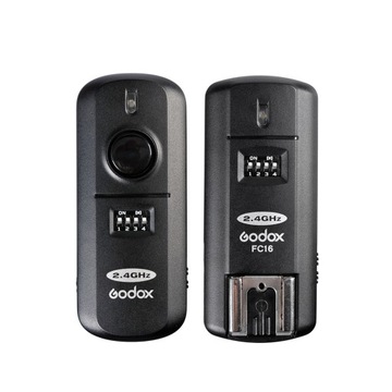 Godox FC-16 2.4GHz 16 Channels Wireless Remote