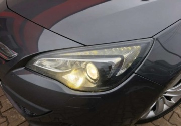 Opel Astra J Hatchback 5d 1.7 CDTI ECOTEC 110KM 2012 Opel Astra Opel Astra 1.7 CDTI DPF Cosmo 1.7 Diesel 110KM, zdjęcie 19