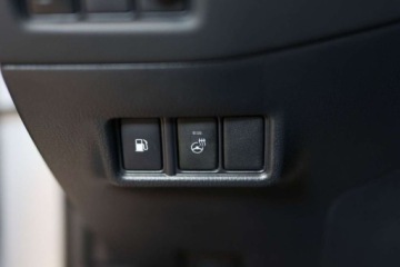 Toyota C-HR I Crossover Facelifting 1.8 Hybrid 122KM 2022 Toyota C-HR 1.8 Hybrid Style 1.8 Hybryda 122KM, zdjęcie 31