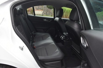 Alfa Romeo Giulia II 2018 Alfa Romeo Giulia 2.2d Manual 2018r. jak NOWA 31tk, zdjęcie 12