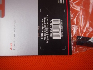 Поворотный разъем кабеля AUDI USB-Micro-B ОРИГИНАЛ