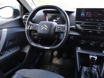 Citroen C4 III SUV 1.2 PureTech 130KM 2021 Citroen C4 1.2 PureTech, Salon Polska, zdjęcie 6