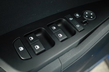 Kia Sportage V SUV 1.6 T-GDI MHEV 150KM 2023 Kia Sportage 1.6 T-GDI MHEV, Salon Polska, zdjęcie 16