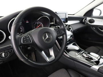 Mercedes Klasa C W205 Kombi 200 184KM 2017 Mercedes C 200 automat full LED półskóra grzane, zdjęcie 13