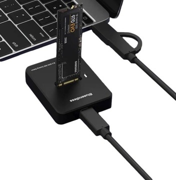 Док-станция M.2 NVME SATA USB-C SSD 10 ГБ