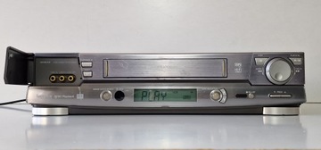 Видеорегистратор Hitachi FX770E.
