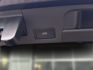 Volkswagen Arteon Fastback Facelifting 2.0 TSI 190KM 2022 Volkswagen Arteon 2.0TSI 190KM Elegance DSG l Salo, zdjęcie 33