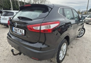 Nissan Qashqai II Crossover 1.2 DIG-T 115KM 2014 Nissan Qashqai Bogata wersja 1.2 Benzyna 116KM, zdjęcie 1