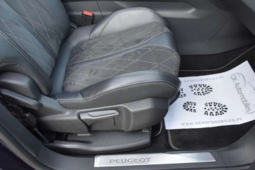 Peugeot 5008 II Crossover 2.0 BlueHDI 180KM 2017 Peugeot 5008 2.0 Diesel 180KM, zdjęcie 25