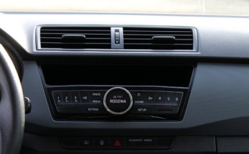 Skoda Fabia III Hatchback Facelifting 1.0 MPI 75KM 2018 Skoda Fabia MPI Bezwypadkowy Jak Nowy Benzyna 75KM, zdjęcie 16