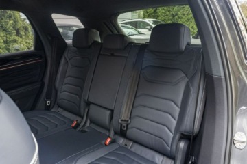 Volkswagen Touareg III SUV Facelifting 3.0 V6 TSI 340KM 2024 Volkswagen Touareg R-Line 3.0 V6 TFSI 4Motion, zdjęcie 32