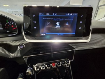 Peugeot 2008 II SUV 1.2 PureTech 130KM 2021 Peugeot 2008 1.2 PureTech Allure EAT8 130KM Gwarancja Dealer 1.2 Benzyna, zdjęcie 17