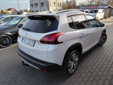 Peugeot 2008 I SUV Facelifting 1.2 PureTech 110KM 2018 Peugeot 2008 Automat Panorama Kamera Navi Sensor Alu 1.2 Benzyna 110KM, zdjęcie 6