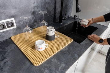 Ociekacz na naczynia do kuchni 55x55 EVA HOME