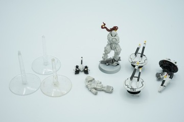 Warhammer 40k T'au Commander Shadowsun figurka metal