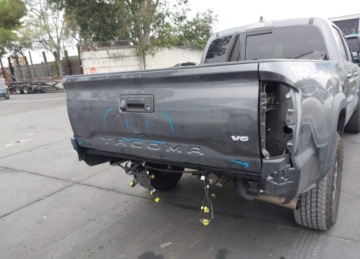 Toyota Tacoma II 2023 Toyota Tacoma SR5, V6, od ubezpieczalni 3.5 Benzyna 282KM, zdjęcie 7