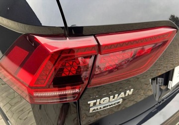 Volkswagen Tiguan II SUV 2.0 TDI 190KM 2018 Volkswagen Tiguan Volkswagen Tiguan Allspace 2.0 TDI SCR 4Motion DSG Highl, zdjęcie 15
