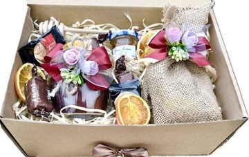 Хороший подарок учителю. Практичный подарочный набор в красивой коробочке.